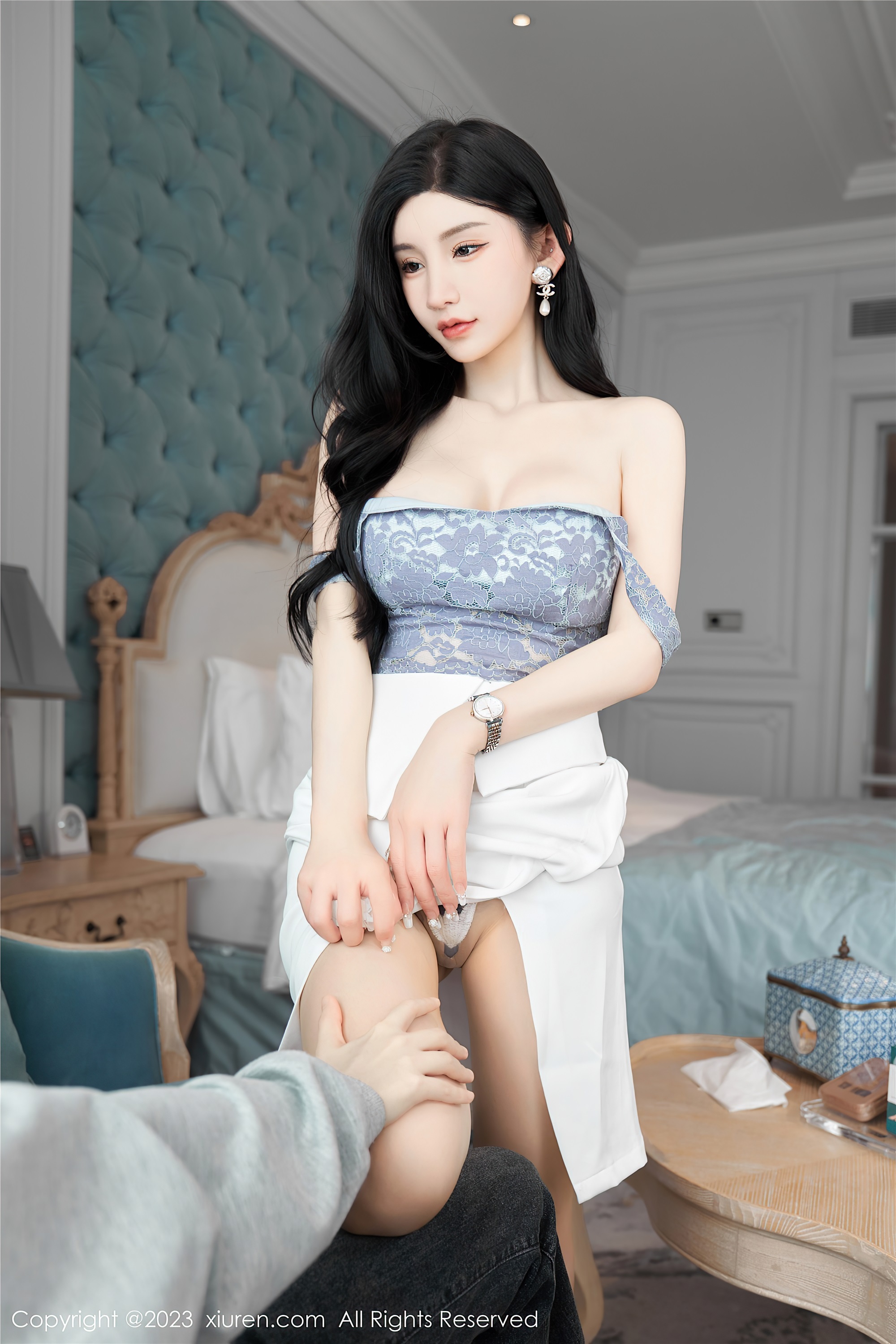 XiuRen秀人网  2023.05.26 NO.6811 周于希Sally 香港旅拍